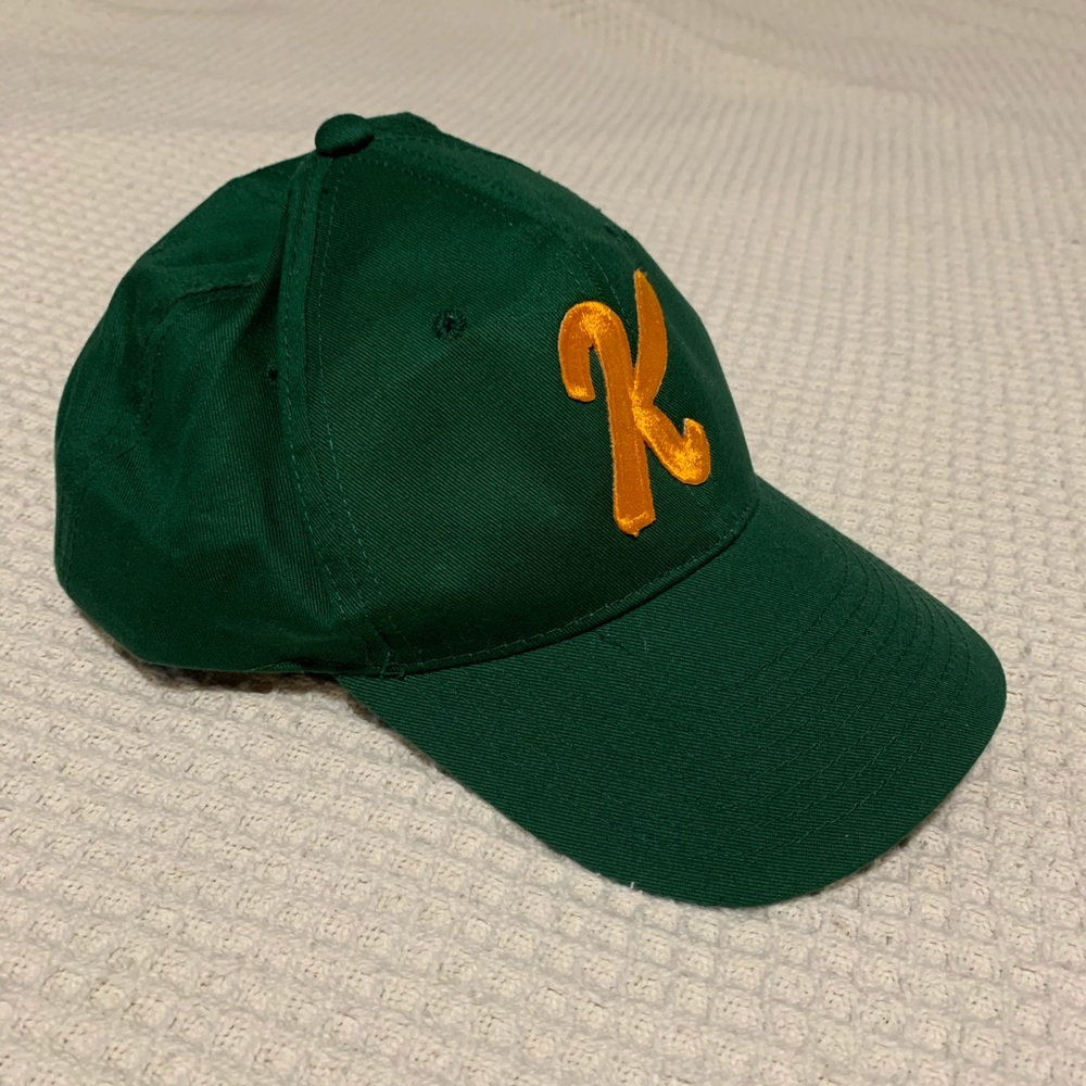 Green hat